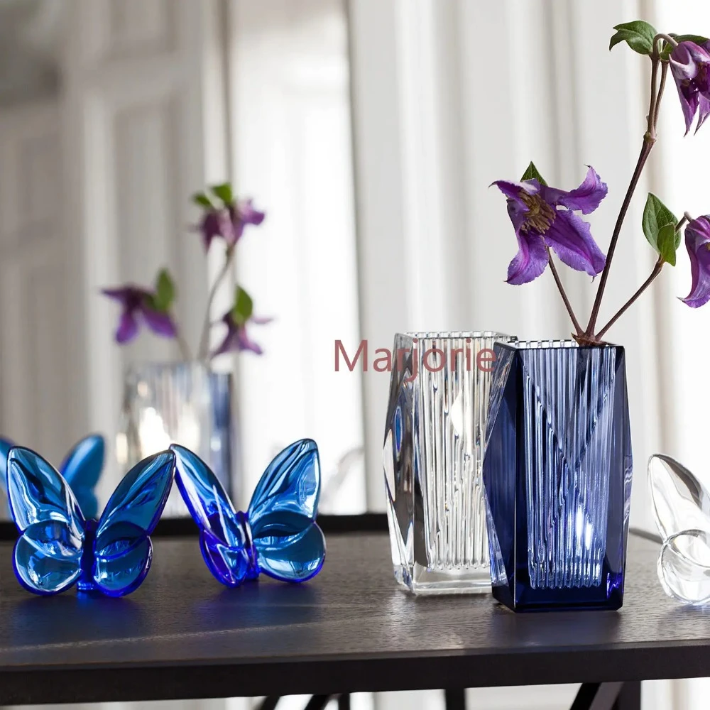 Home Luxury Mariposas Butterfly Fairy Wings Fluttering Colored Glaze Glass Papillon Lucky Glints Vibrantly with Bright Ornaments