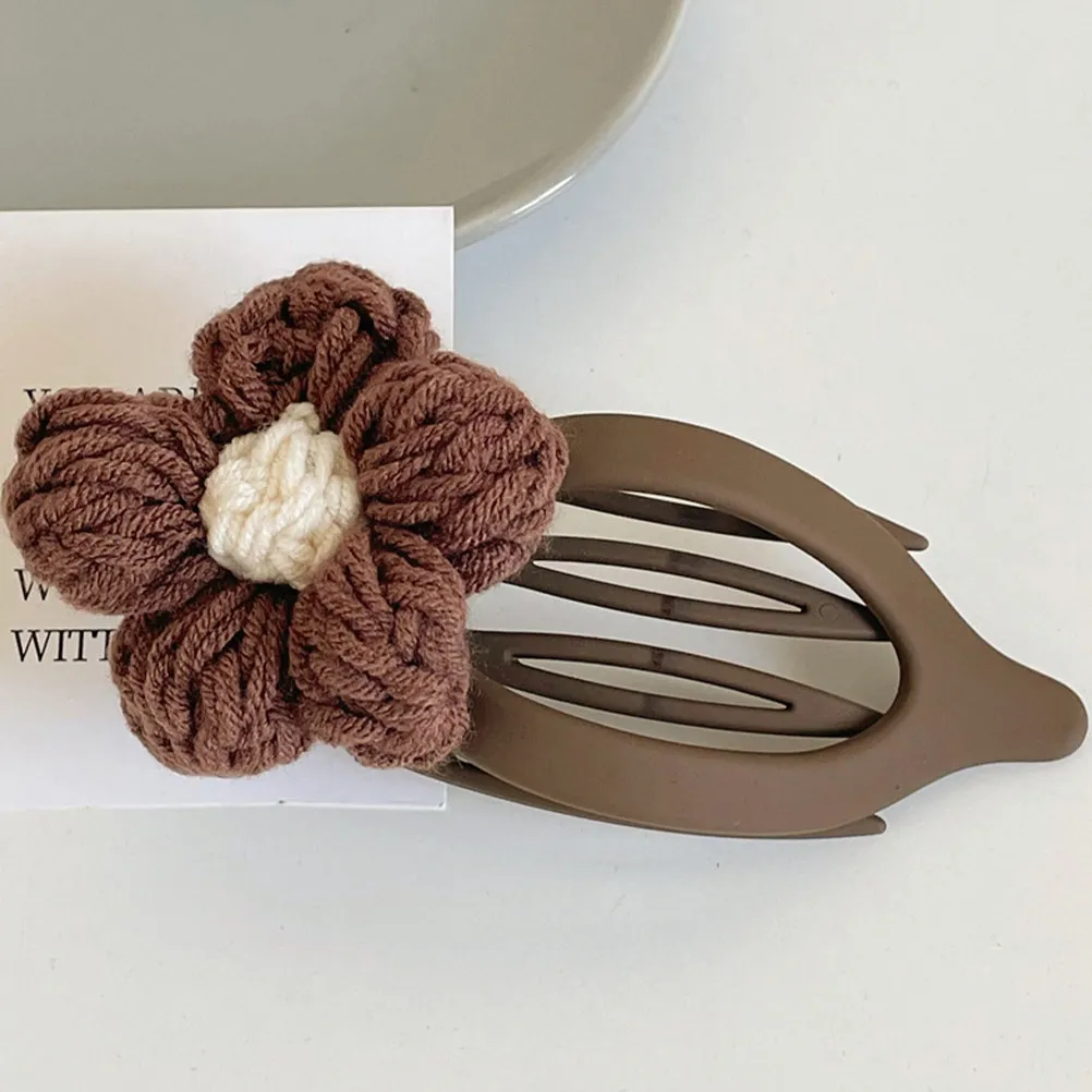 

Crochet Flower Hair Clip for Women Soft Yarn Elegant Half-Up Hairstyle Accessory Secure Duckbill Claw Clip Spring Floral