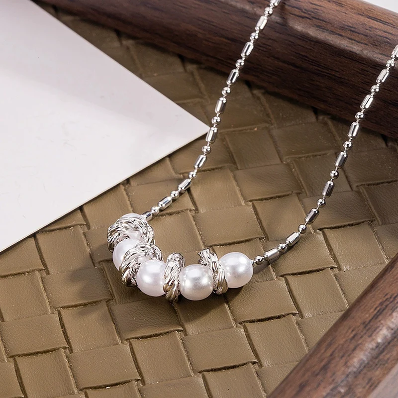 French Minimalist style Circular Spaced Pearl Necklace with a Retractable Design Unique and Exquisite Necklaces For Women KOFSAC