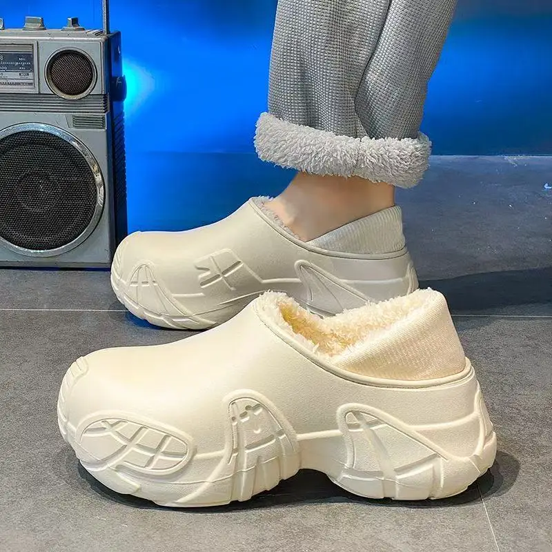 

2025 New Women Winter Furry Slippers Fashion Warm Soft Thick Sole Plush Fluffy Slippers New Couple Outdoor Non-slip Cotton Shoes