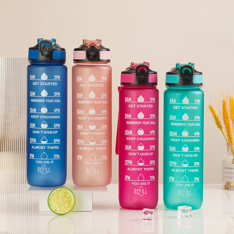 

1 Liter Sports Plastic Water Cup Large Capacity Portable for Travel and Fitness Frosted Elastic Lid Straw Cup