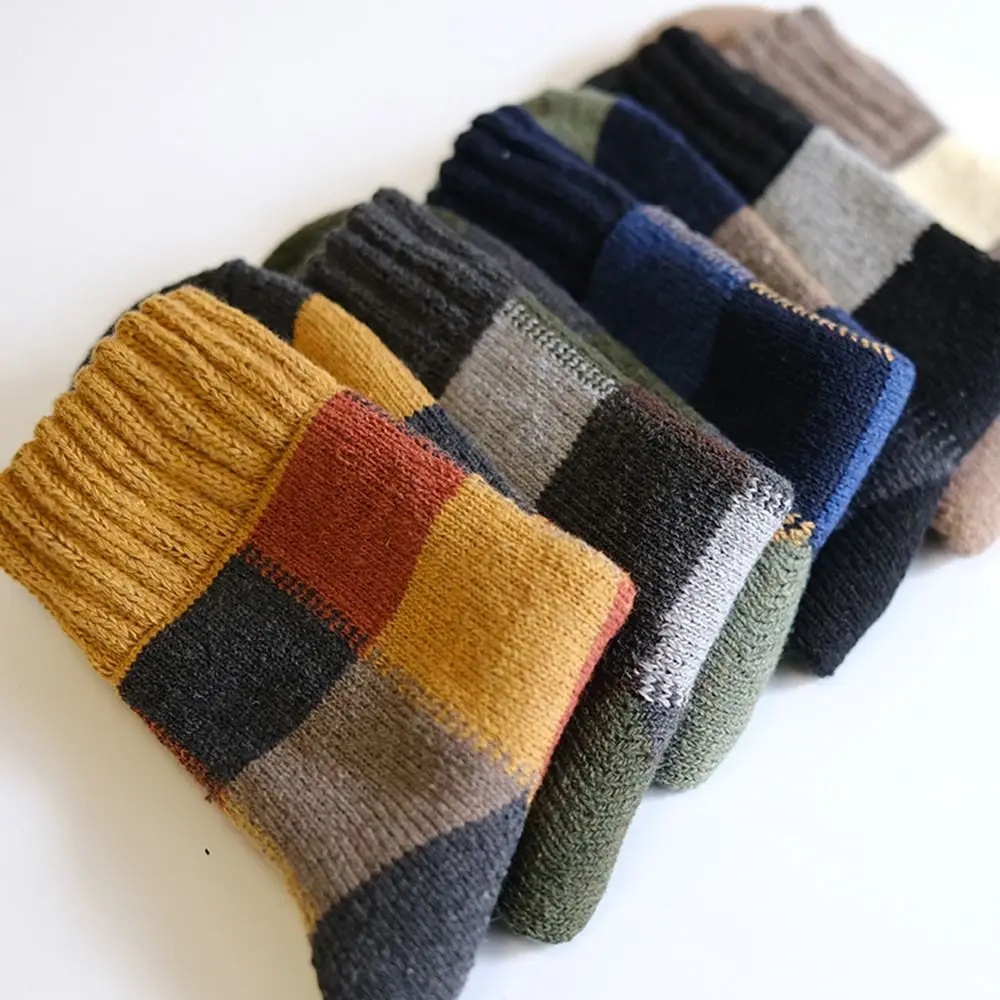 Comfortable Simple For Male  Socks Towel Socks Home Lattice Socks Middle Tube Socks Men Hosiery Wool Socks