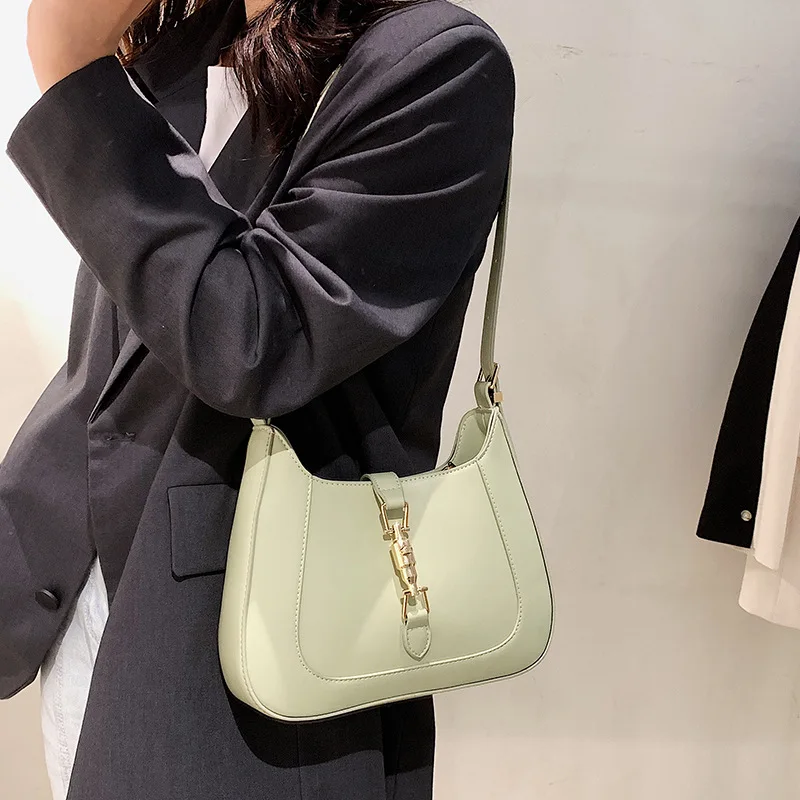 ​ Torba na ramię damska z kwiatowym wzorem na lato 2025, regulowany pasek na ramię, minimalistyczna, wodoodporna, niezbędna na miejskiej dojazdowości. ​