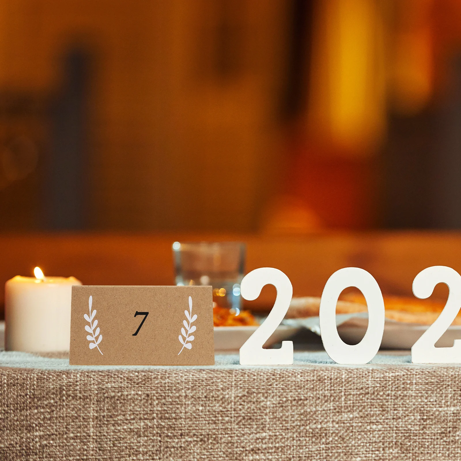 

100pcs Table Place For Wedding Foldable Tent Banquet Seat Reserved Name Writable Blank Paper Table Name Cards Party Reserved