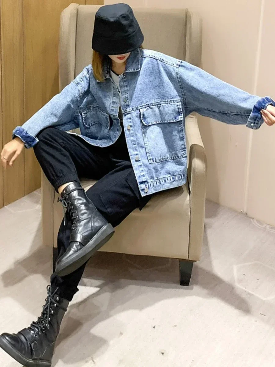 2022 ฤดูใบไม้ผลิฤดูใบไม้ร่วงแขนยาวปักเลื่อมการ์ตูนขนาดใหญ่ DENIM แจ็คเก็ตผู้หญิงหลวมกลางความยาวแฟชั่นกางเกงยีนส์เสื้อ