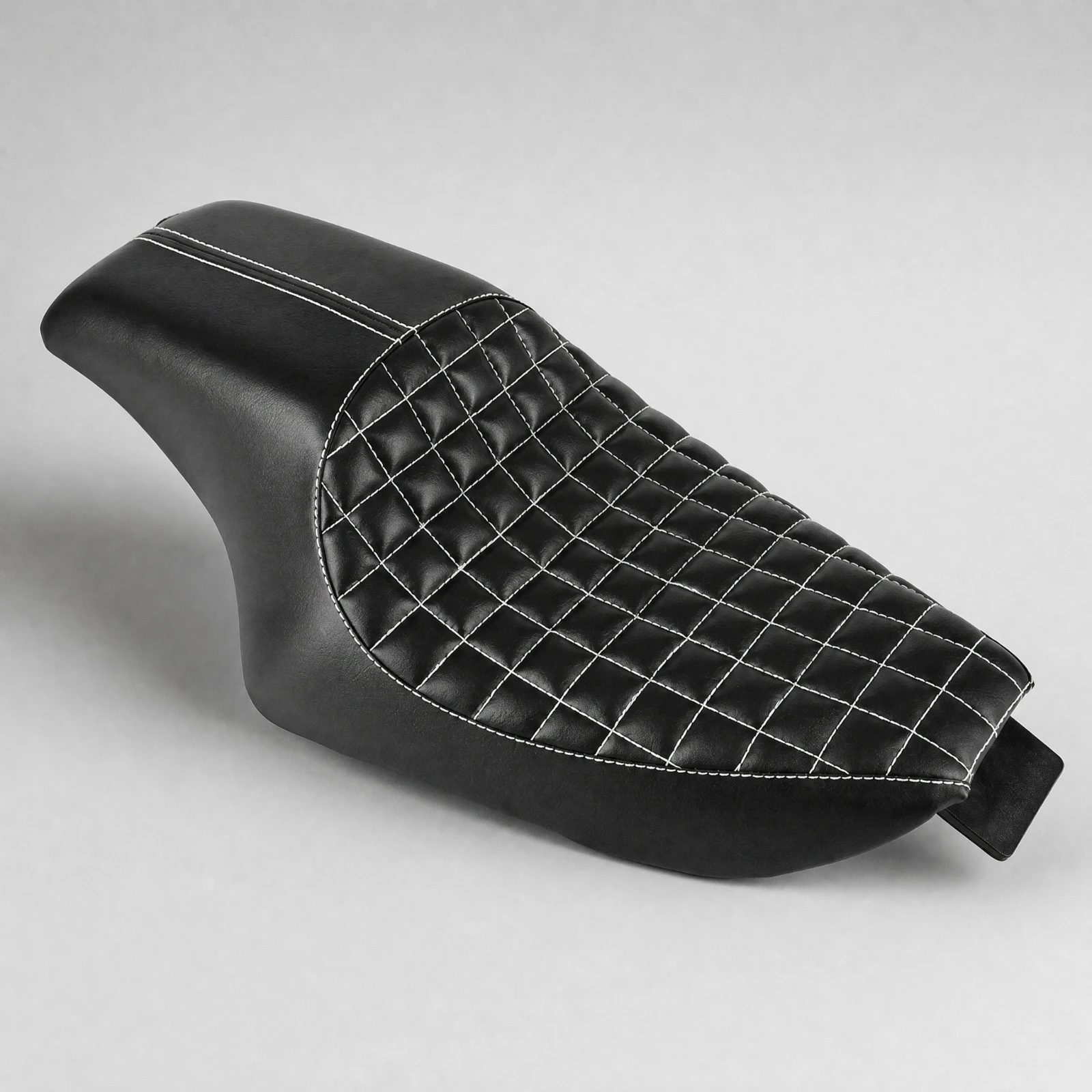 Harley Solo Seat Easy to Install One-Piece Solo Saddle with Mounting Tab Contoured Padded Motorcycle Seat Long-Lasting