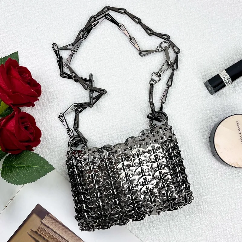

Design Handmade Woven Beaded Sequin Shoulder Bag Metal Hollow Designer Women's Single Shoulder Crossbody Bag Female Evening Bag