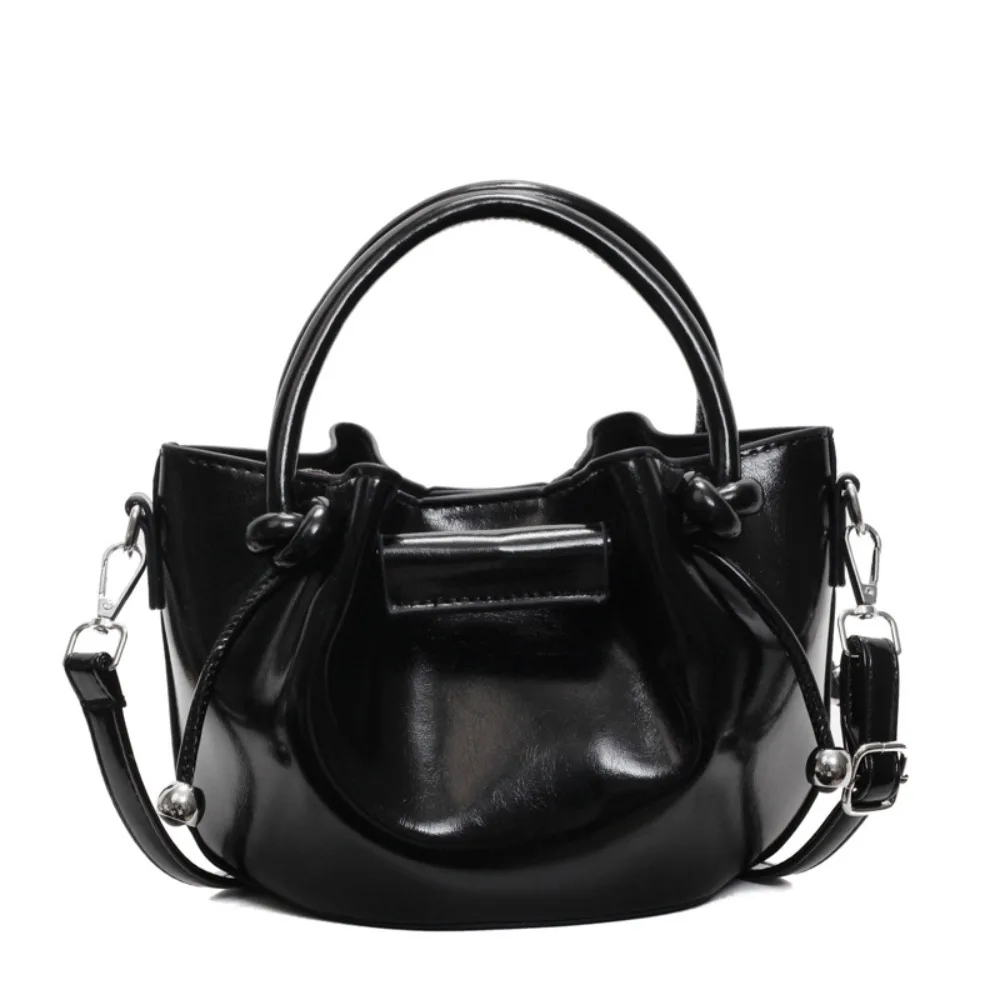

Luxury Fold Drawstring Bucket Bag Korean Style PU Leather Messenger Bag with Inner Bag Simple Design Women Satchels for Women