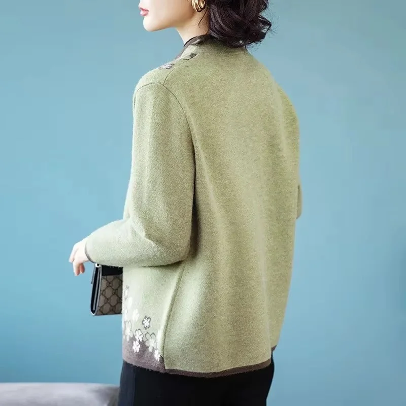 Autumn Winter Green Knitted Cardigan Sweater Coat New Temperament Noble Women Elegant Jacquard Sweater Jacket Knit Ladies Tops