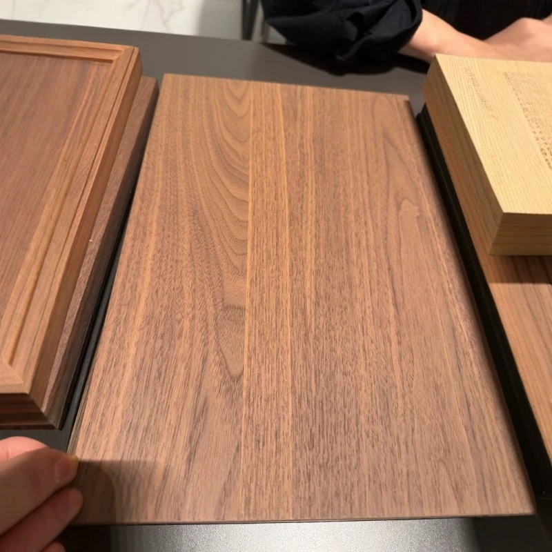 

Walnut tree pier, solid wood stool, homestay log edge table, living room special-shaped coffee table