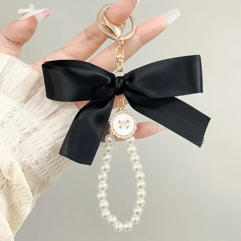 2024 New Fashion Imitation Pearl Keychain Sweet Ribbon Bowknot Keyring Accessories Metal Buckle Women Bag Bow Best Gifts Jewelry