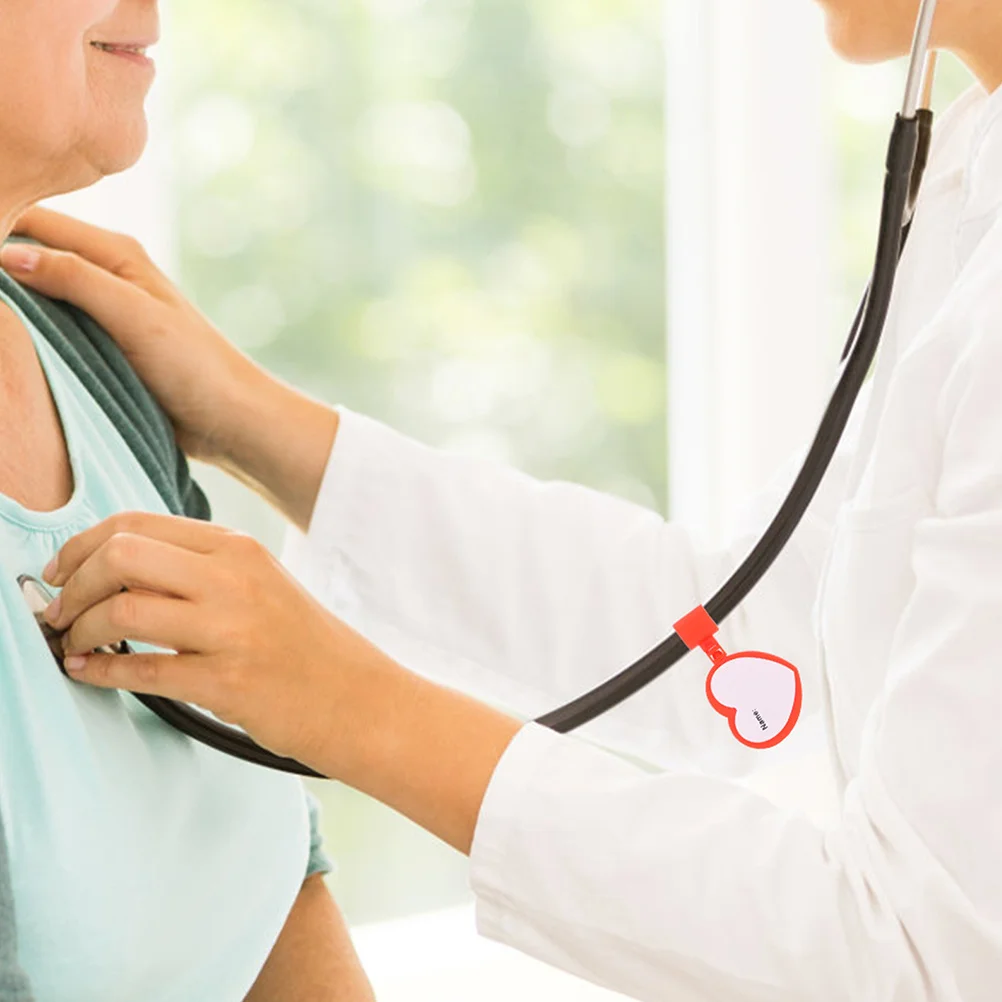 

10 шт. красочные именные бирки для стетоскопа в форме сердца, двухсторонние записываемые прочные пластиковые идентификационные карты для трубки стетоскопа