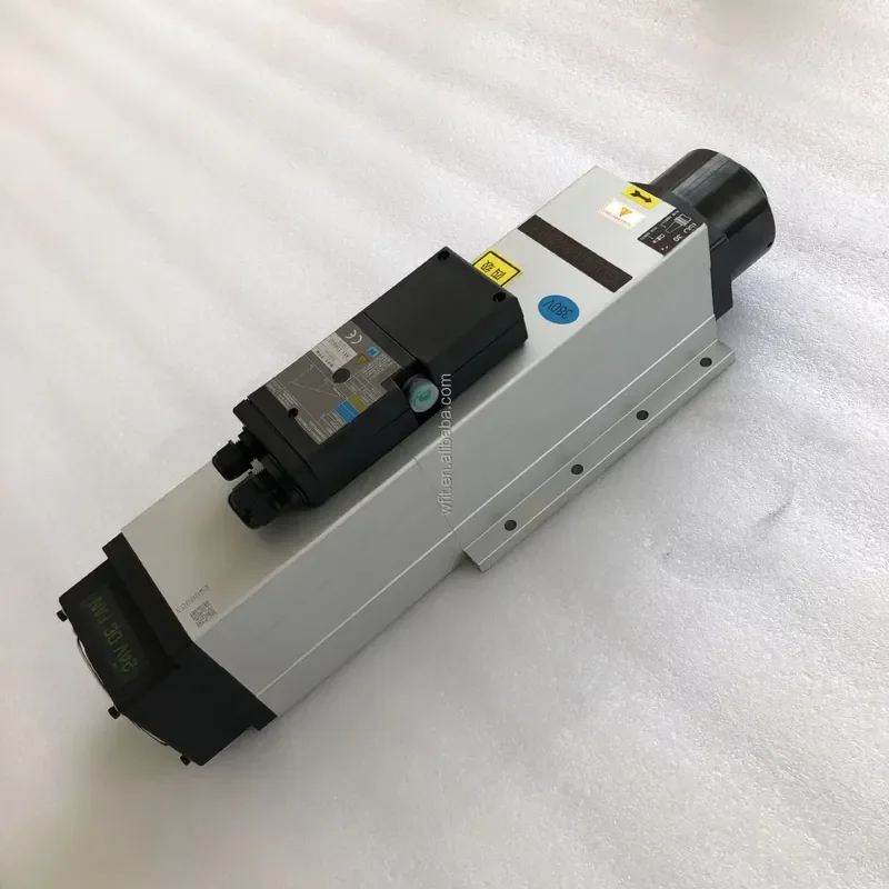 Air-Cooled ISO30 ATC Spindle Motor, 6-Kilowatt 380V 18000RPM High-Speed Spindle for CNC Milling Equipment