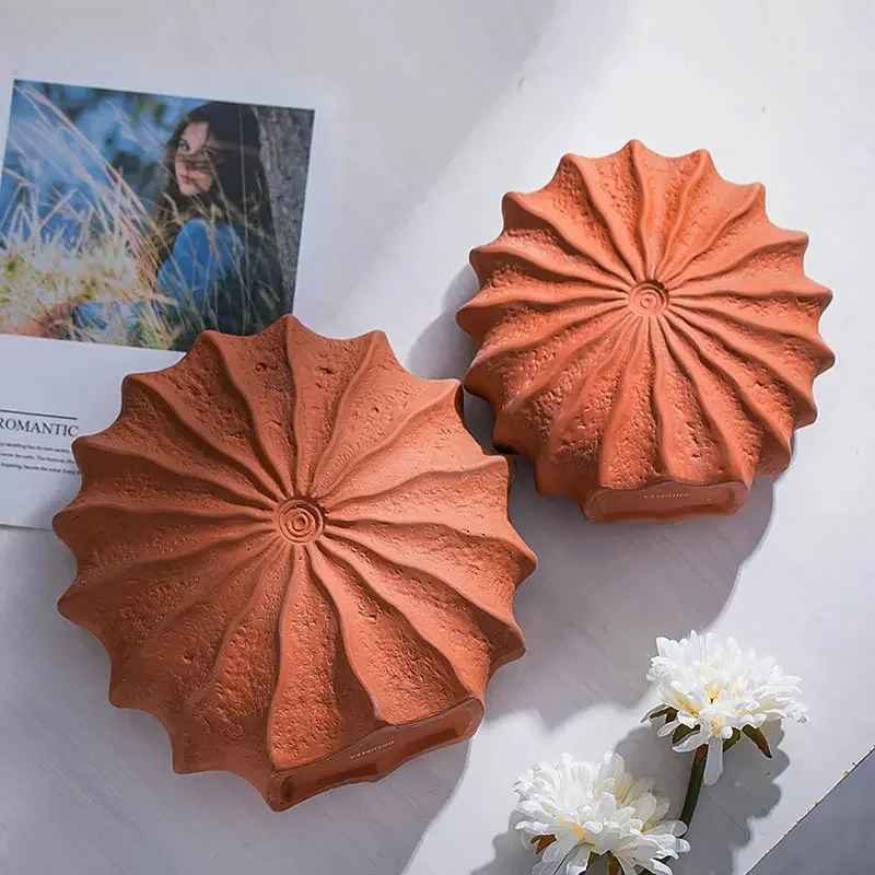 

Minimalism Shell Shaped Ceramic Vase Hydroponics Floral Vases Orange Conch Flowers Pots Flower Arrangement Desk Decoration a