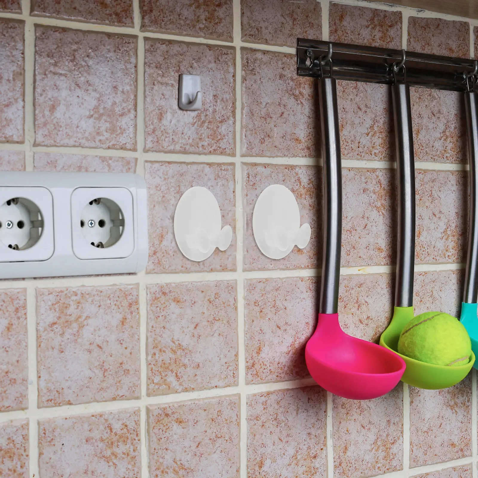 

4Pcs Adhesive Socket Hook Oval Plug Holder Power Cable Organizer Multipurpose Storage Rack Key Hanger Strong Hold White