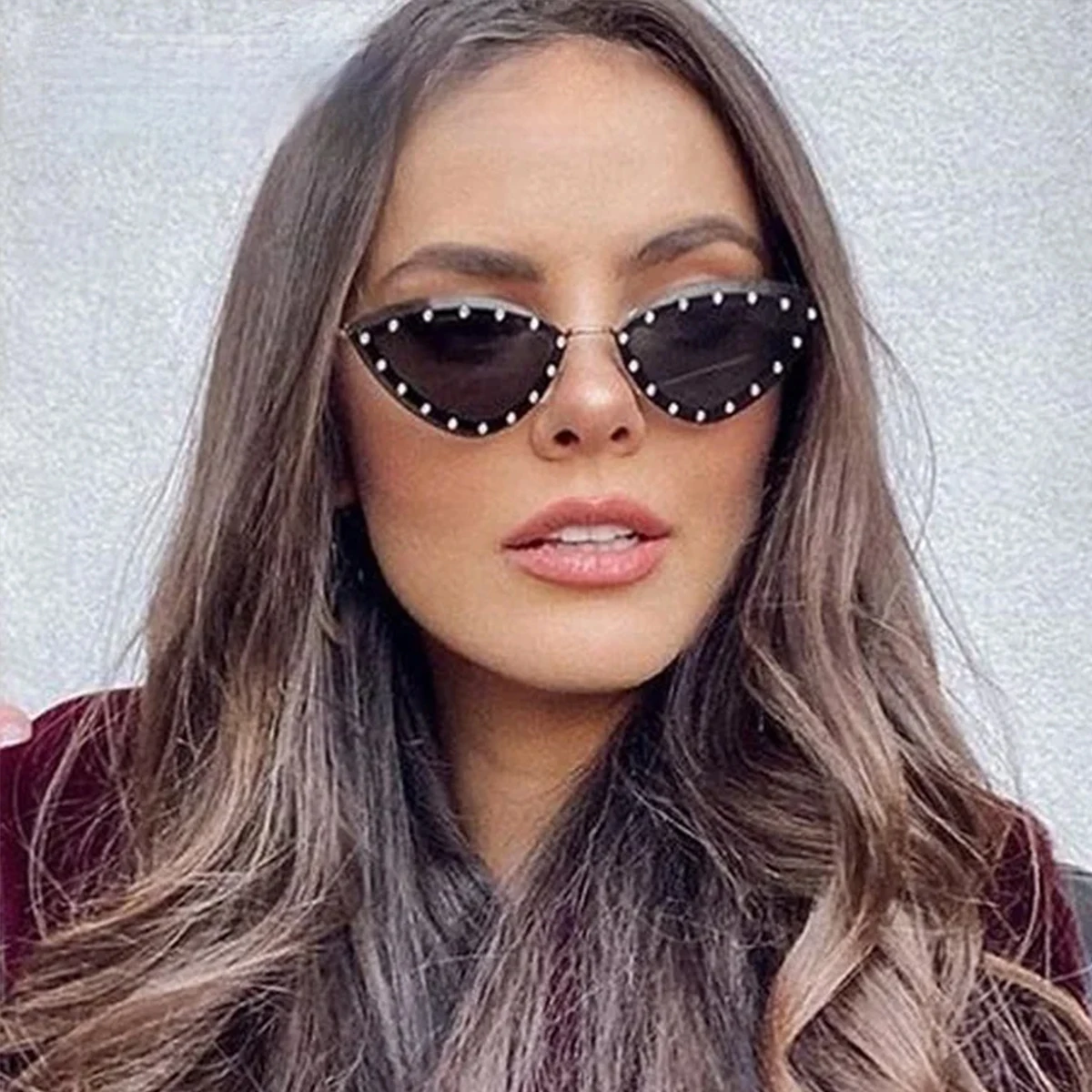 JNPCXI New Triangle Cat Eye Sunglasses Alloy Rimless Crystal Shiny Sun Glasses Female Unique Elegant Green Rhinestone Shades