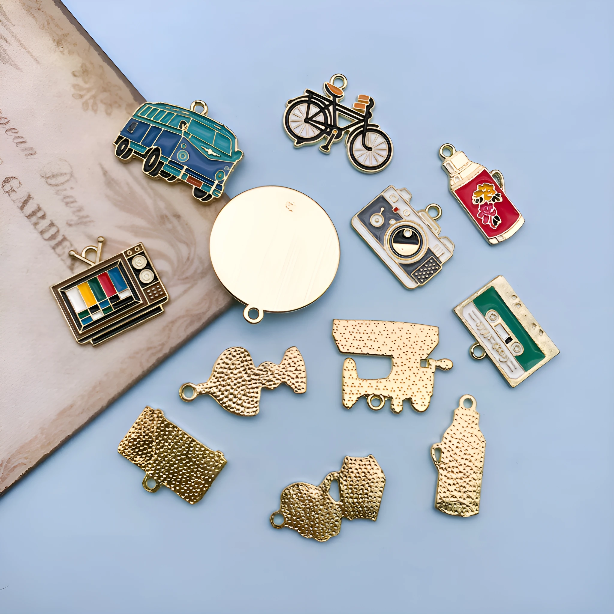 10/12 Vintage TV Phonographs,Cassette,80s Daily Necessities Charms Alloy Furniture,Pendants For DIY Jewelry Making Accessories