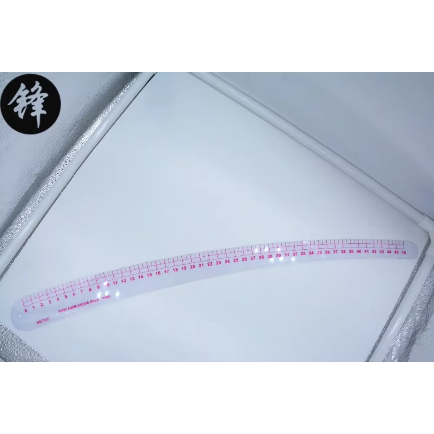 1PCS SEWING MACHINE SPARE PARTS & ACCESSORIES HIGH QUALITY SEWING RULER 6346 MULTI-FONCTION RULER VARY FORM CURVE RULE