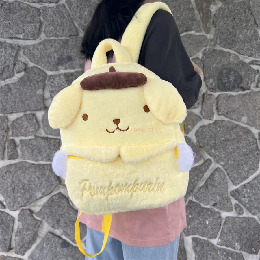 Sanrio-mochila de felpa con dibujos animados para niño, morral de gran capacidad con diseño de corazón, Cinnamoroll, Kuromi, My Melody, para regalo de Navidad