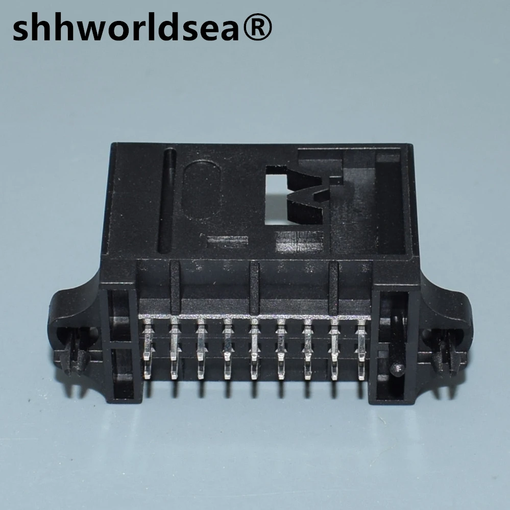 

shhworldsea 18pin 0.6mm male auto wiring harness plug cable electric plug connector 1-1355154-1/953264-2