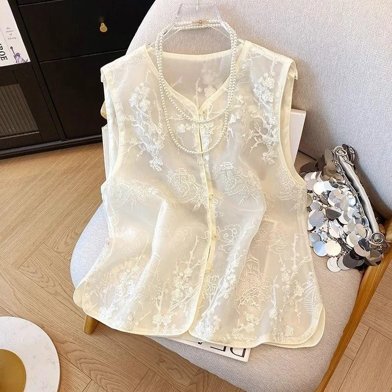 G-6646 White