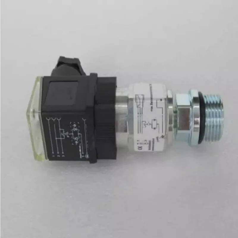 New Original Differential Pressure Switch VM 5 D.0/-L24  VD 5 D.0/-V-L24  VR 2 D.1/-L24  VR 5 D.1/-L24  VR 2 5 D.1/-L24