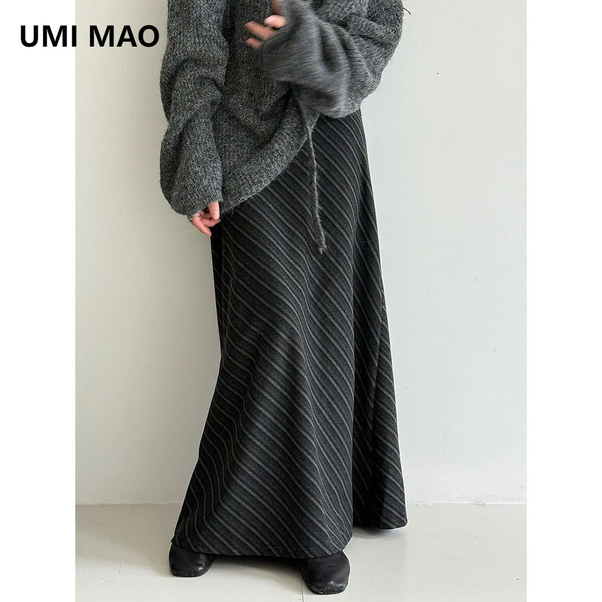 

UMI MAO French Twill Woolen Midi Skirt Women Autumn Winter New Style Elegant Slimming A-Line Bodycon Long Skirt Femme