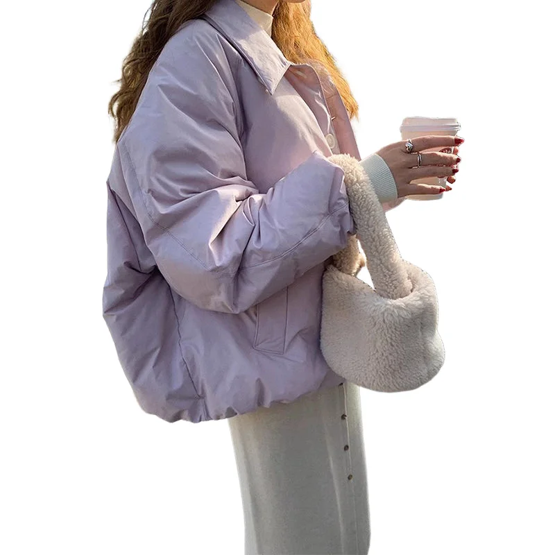 Chaqueta acolchada de algodón de estilo corto púrpura popular para mujer, abrigo holgado de ocio corto de invierno, nuevo modelo, etéreo de moda