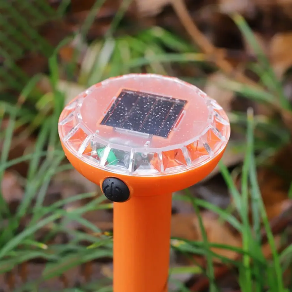 เครื่องไล่สัตว์กันน้ำพลังงานแสงอาทิตย์ 2 ชิ้น ใช้งานได้นาน หลายฟังก์ชั่น ไล่หนูและแมลงศัตรูพืช พร้อมเซ็นเซอร์ตรวจจับความเคลื่อนไหวอัจฉริยะ