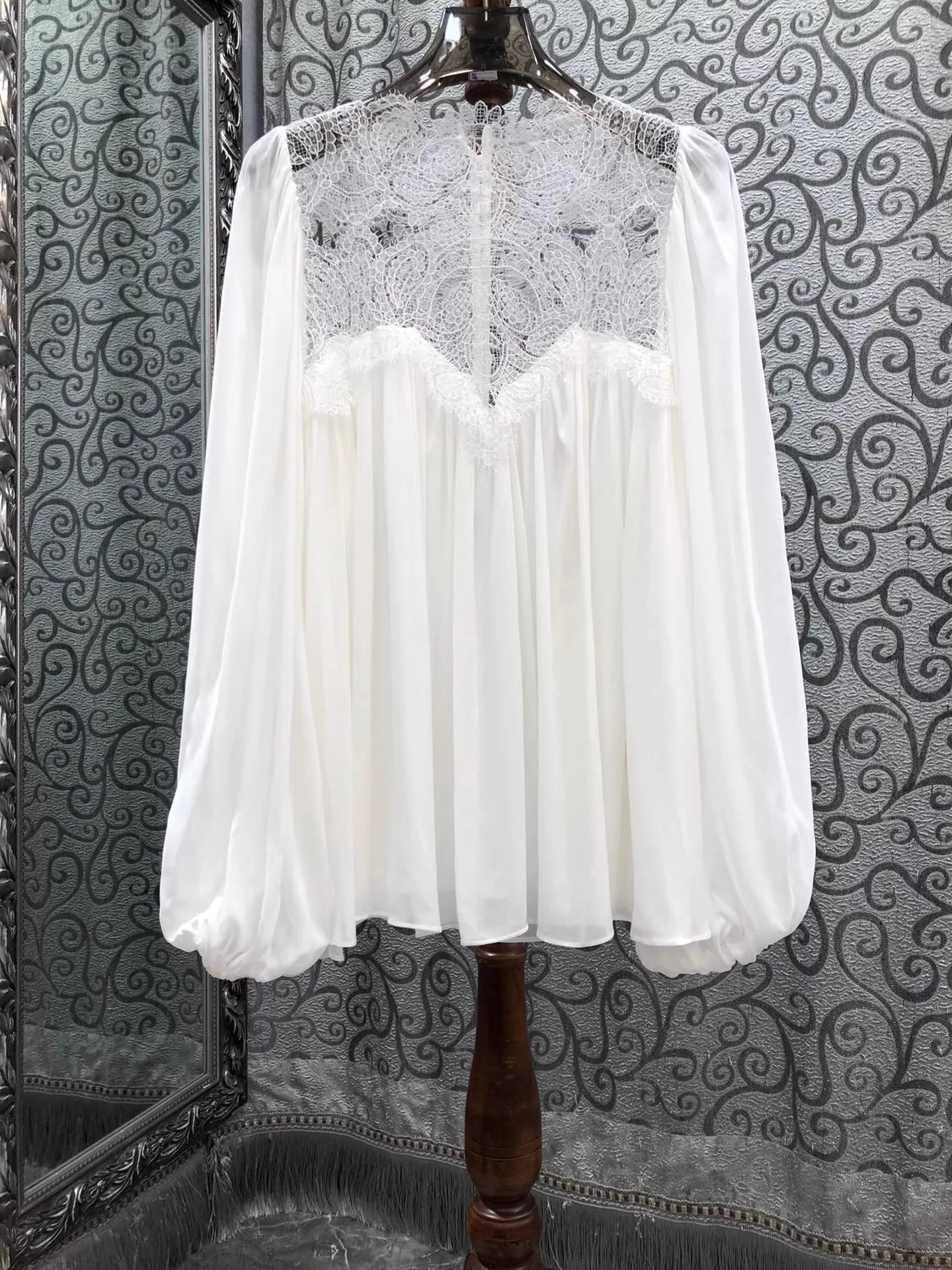 

XXL Длинное платье 2025 года, осень-зима, модное женское платье с воротником-стойкой и поясом, деко, с длинным рукавом, винно-красное, черное, длинное плиссированное вечернее платье макси