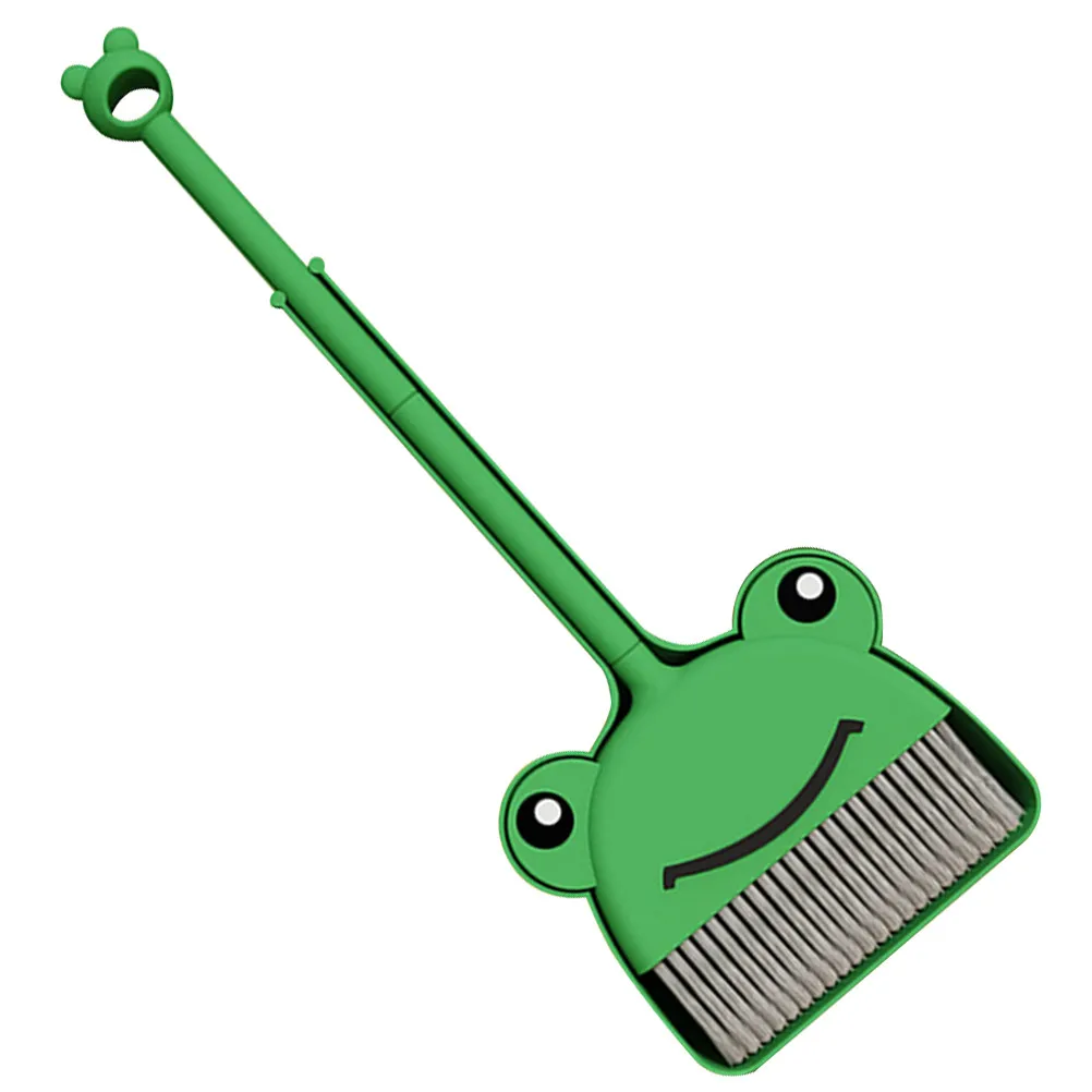 

Набор детских метелок и совков: эргономичный дизайн, маленький размер, для уборки в детском саду