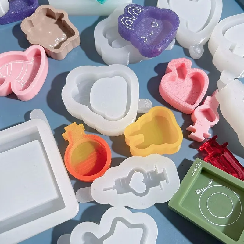 DIY Hat Player Rabbit Cat Shaped Silicone Shaker Mold Jewelry Mold Jewelry Accessories