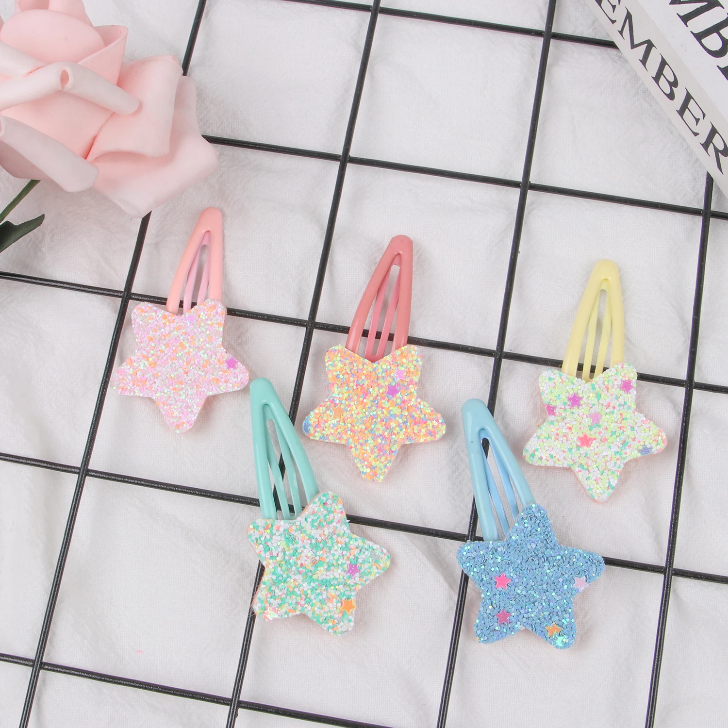 2/10pcs Glitter Crown Hair Clips Cute Children Girls Hairpins Candy Colors Crown Hairpin Kids Barrettes Hair Accessories