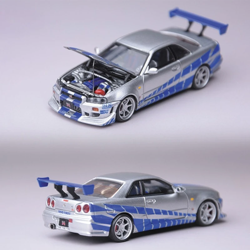 

1:64 Skyline GT-R Alloy Car Model The Front Cover Can Be Opened Fast Silver Blue Toys for Kids and Adults