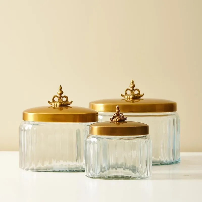Luxury Oval Glass Storage Jar with Brass Lid Creative European Style Desktop Ornament for Home Decor Elegant Sarada Container