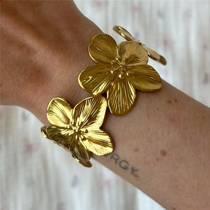 LATS New Personality Wide Flower Bracelet Opening Geometric Adjustable Hand Jewelry Wholesale image 3
