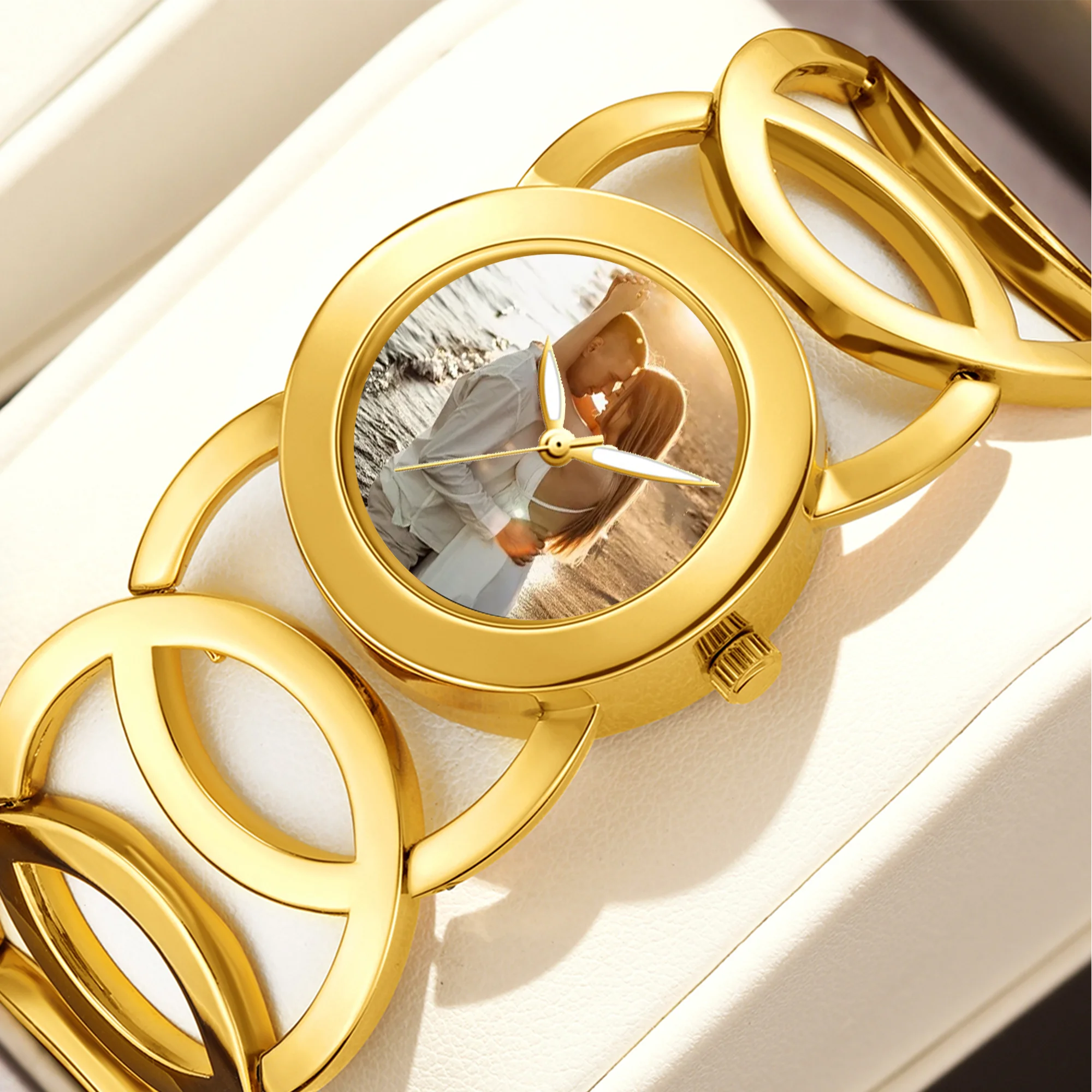DIY Customisable Picture Business Casual Elegant Ladies' Bracelet Watch – Fashionable Reloj Water-Resistant Quartz Gift Watch