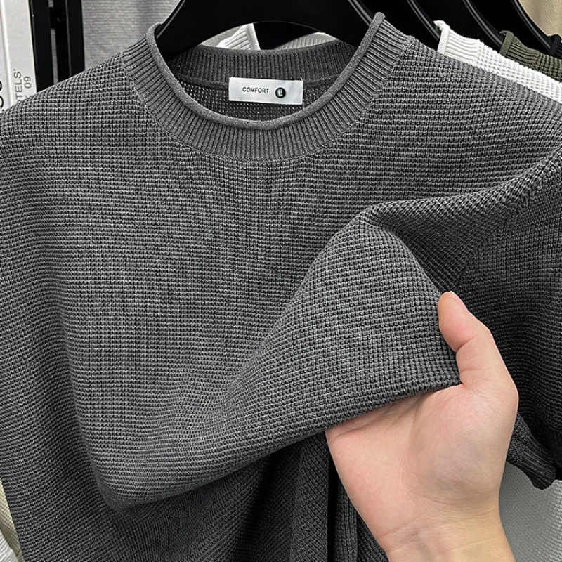 2026 Summer New Knitted Round Neck Short-sleeved Men's Daily Commuting Fashion Solid Color Breathable Pullover Men's T-shirt