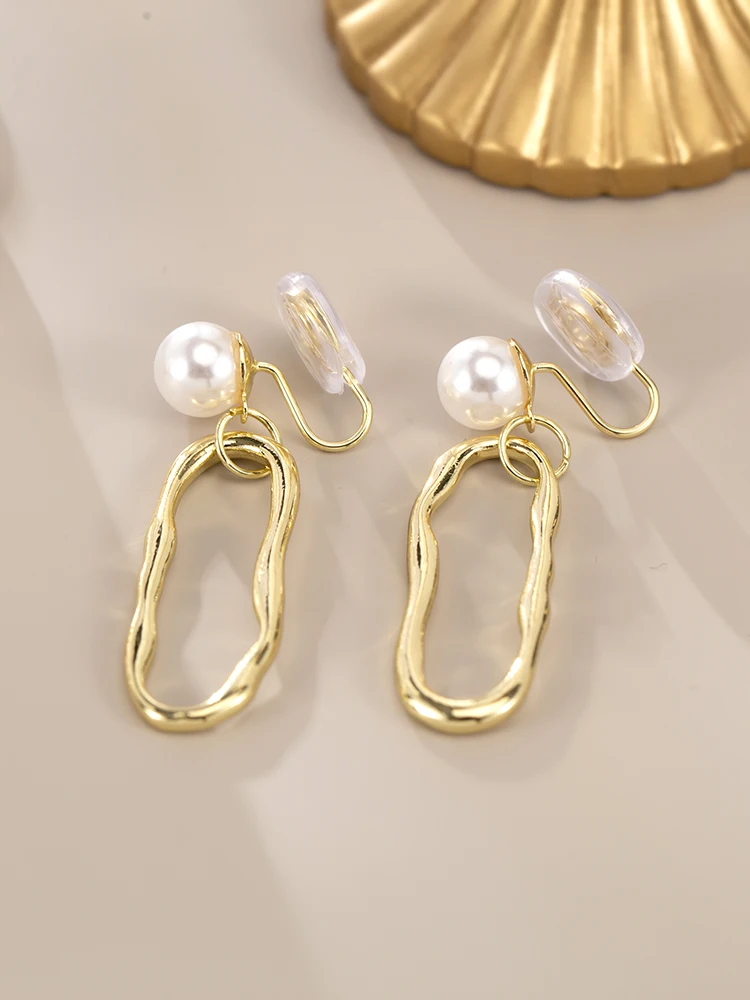 Ele Long Pearl Earr…