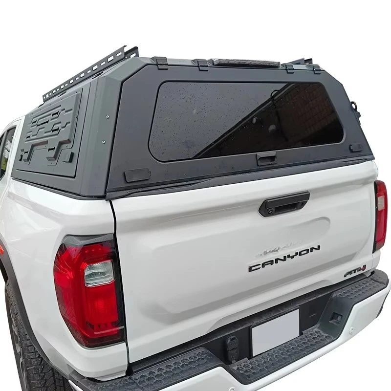 

Canyon Colorad Pickup Truck Modified with a Three-door High Pickup Canopy Cover Aluminium Truck Camper