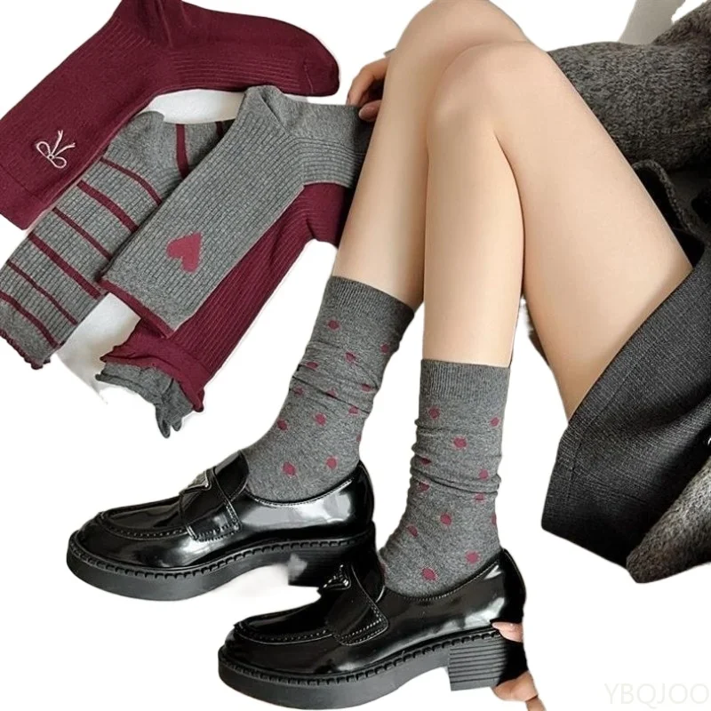 5 أزواج من جوارب الخريف والشتاء غير الرسمية المريحة متوسطة الطول، جوارب نسائية عصرية متعددة الاستخدامات وعقدة على شكل فراشة