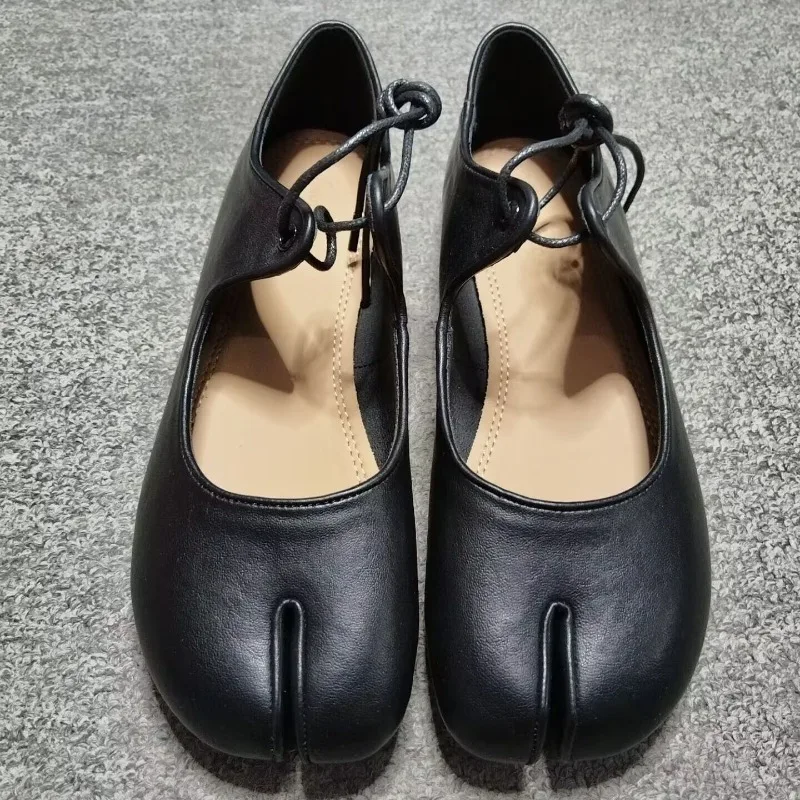 

Women's Split Toe Loafers Soft Leather Tabi Mary JaneShoes Ballet Flats with Laces Comfortable Slip-on Flat Shoe Casual Footwear