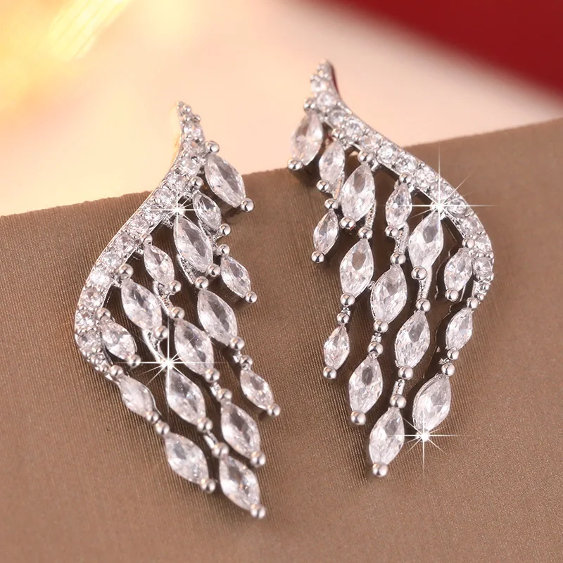 Fashion Shining Wing Shaped Earrings For Women Cubic Zircon Fully Embedded Temperament Earrings Party Banquet Charm Jewelry