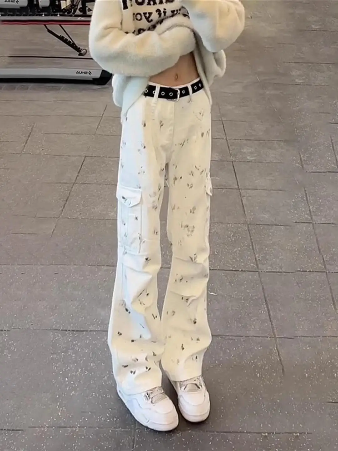 

Retro American Loose Casual Jeans Men Women Spring Autumn Paint Point Pants Hip Hop Long Trousers Trendy Low Waist Denim