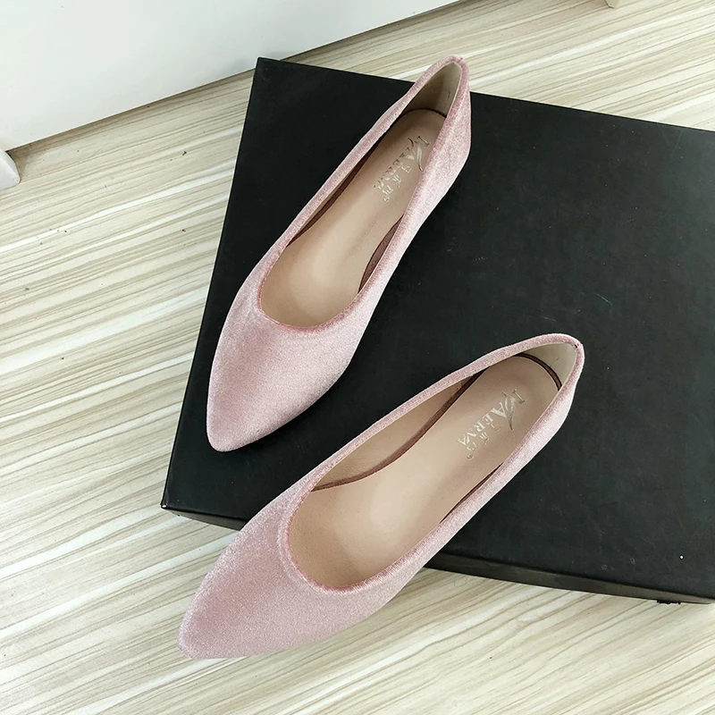 Shoes for Women Designer Shoes Wedding Shoes for Women Bride 2023 New Lady Pumps Slip on Simple Style Velvet Elegant