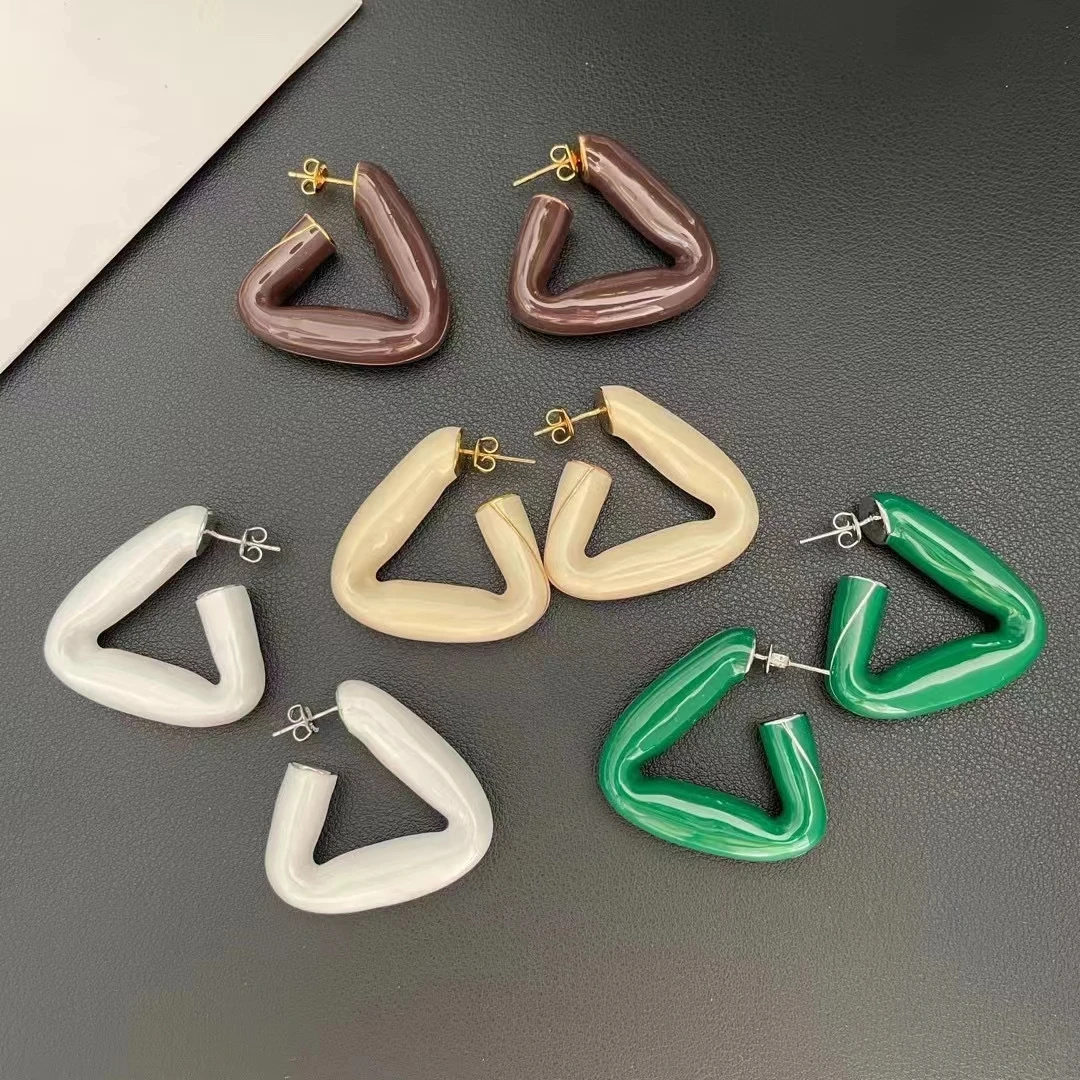 

Large 4.5cm triangular colored drop enamel high-end minimalist temperament versatile earrings