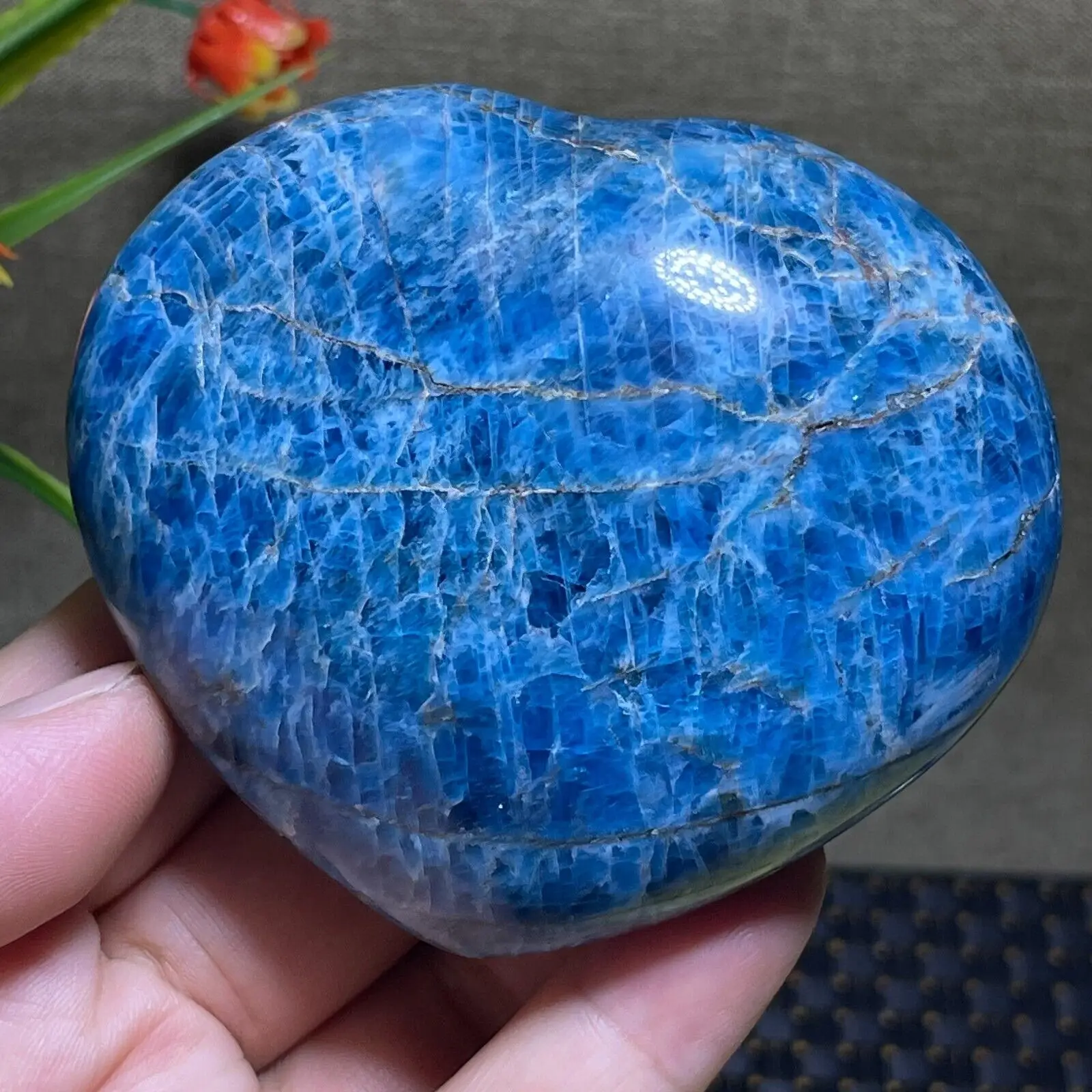 Natural Heart-shaped Blue apatite Quartz Crystal Polished Healing