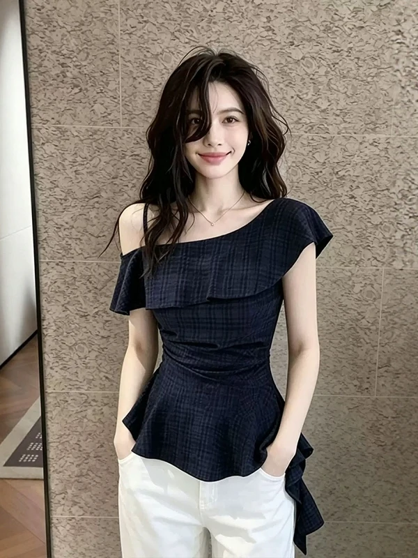

Elegant Blue Shirt Women's Fashionable Slim Fit Summer Shirt Beautifully Designed Unique Korean Style Commute Ready Short Sleeve