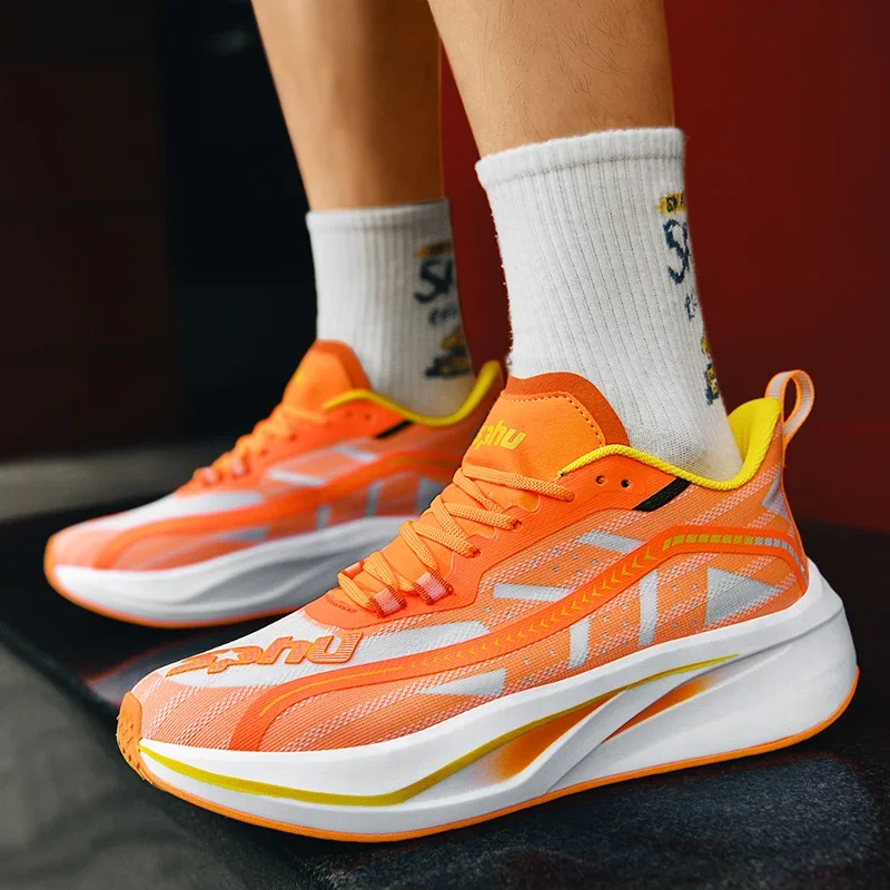 

2026 Hot Sale Running Shoes Man Top Quality Walking Jogging Shoe Men Designer Sport Shoes Mens Light Weight Gym Shoe Man