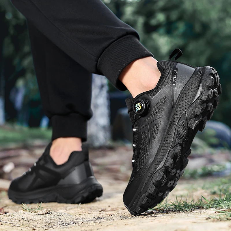 

Men's new sneakers summer fashion anti slip soft sole casual breathable outdoor height increasing thick sole casual sports shoes